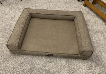 Dog Bed like new…..not used