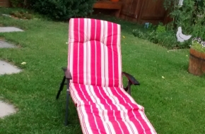 SOLD outdoor lounge chair like new